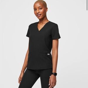 FIGS Womens Black V-Neck Scrub Top